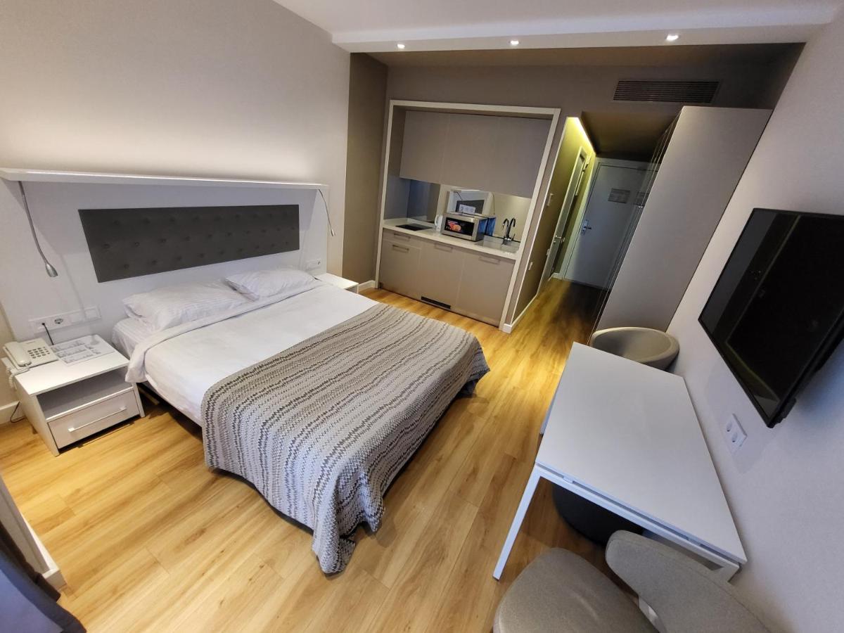 باتومي Black Sea Apartments Alliance Palace المظهر الخارجي الصورة