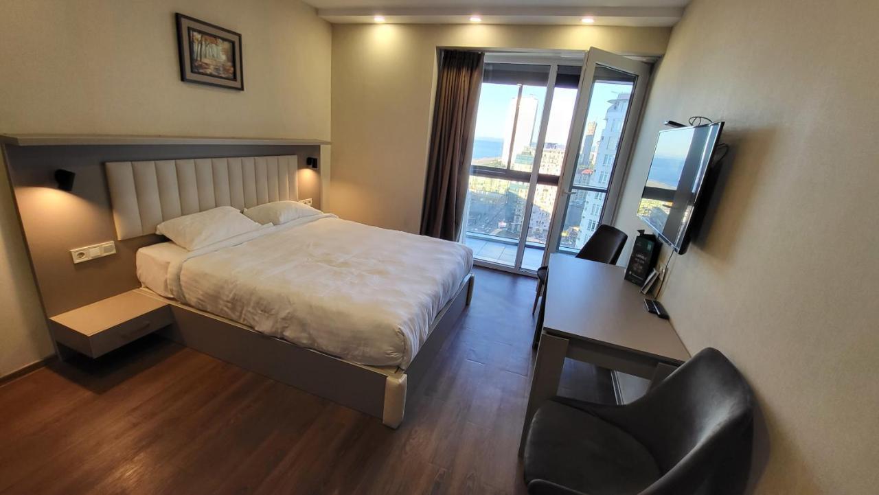 باتومي Black Sea Apartments Alliance Palace المظهر الخارجي الصورة