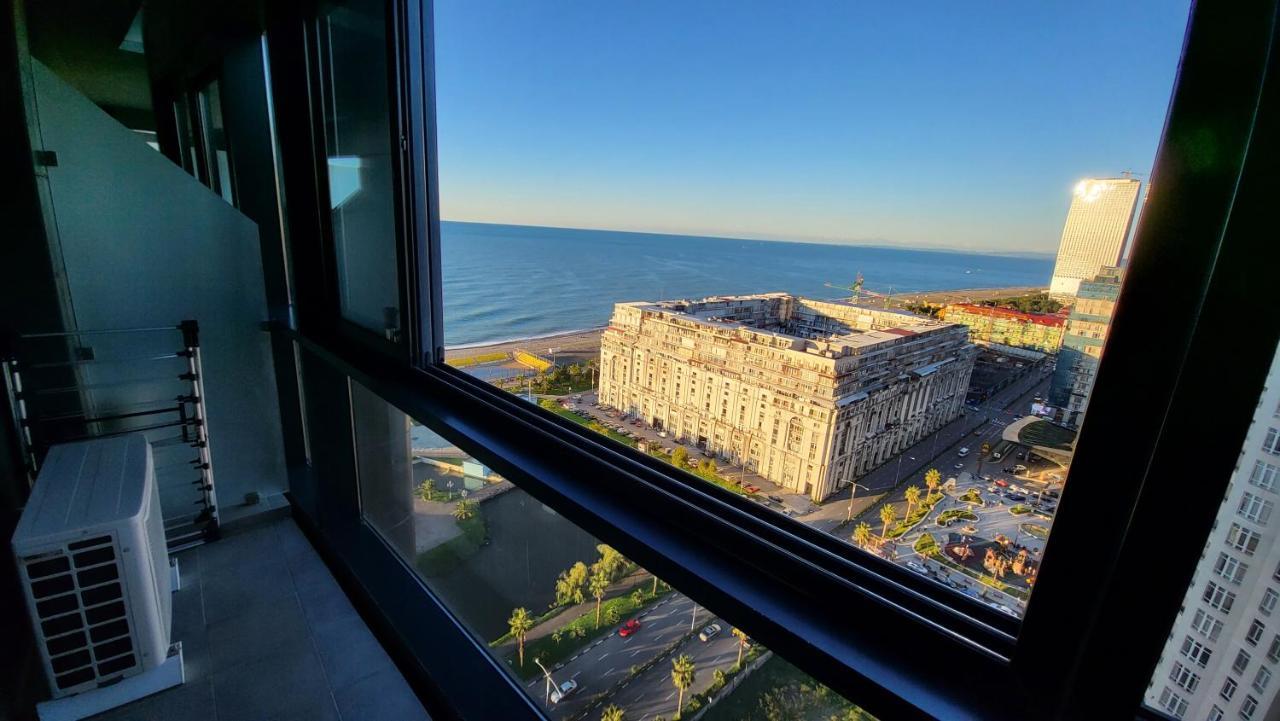 باتومي Black Sea Apartments Alliance Palace المظهر الخارجي الصورة