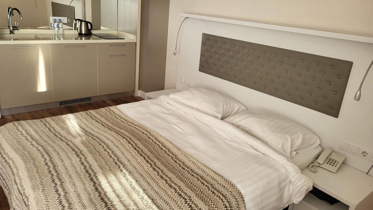باتومي Black Sea Apartments Alliance Palace المظهر الخارجي الصورة