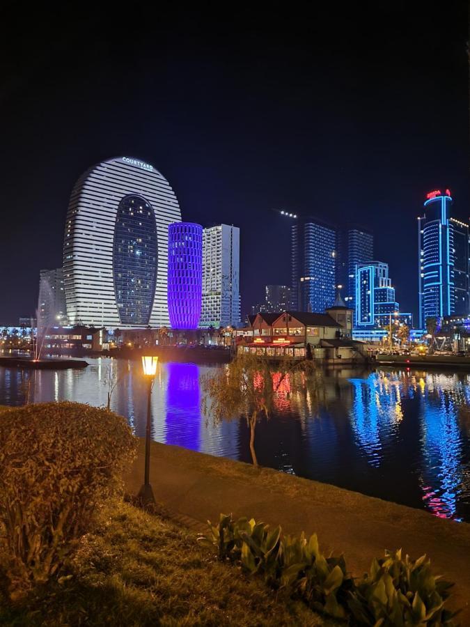 باتومي Black Sea Apartments Alliance Palace المظهر الخارجي الصورة