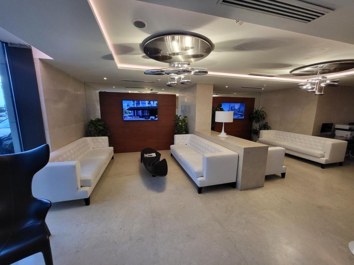 باتومي Black Sea Apartments Alliance Palace المظهر الخارجي الصورة