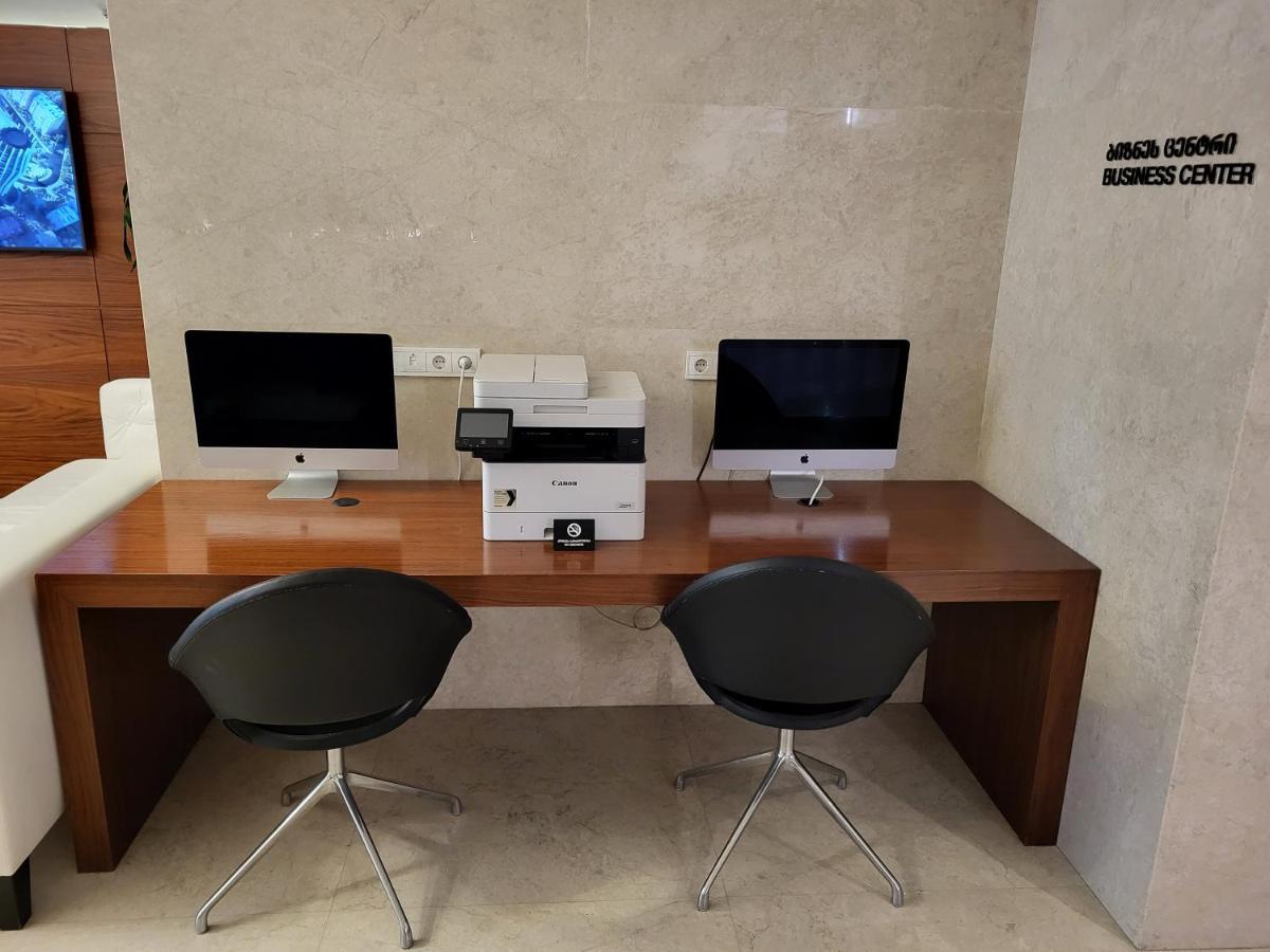باتومي Black Sea Apartments Alliance Palace المظهر الخارجي الصورة