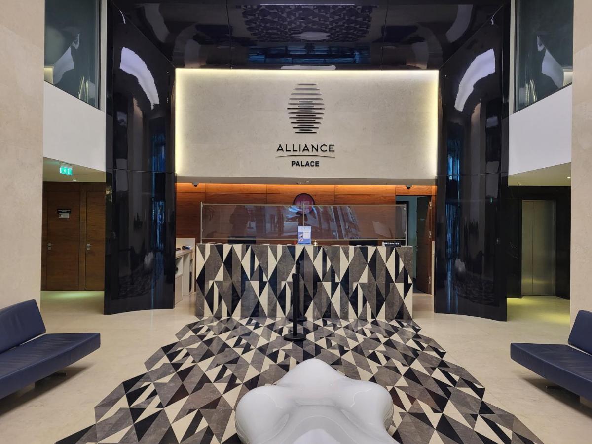 باتومي Black Sea Apartments Alliance Palace المظهر الخارجي الصورة
