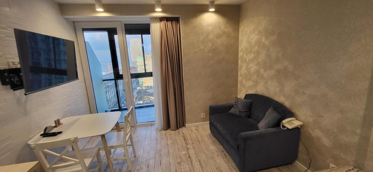 باتومي Black Sea Apartments Alliance Palace المظهر الخارجي الصورة
